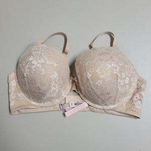 Victoria's Secret NWT Body By Victoria Perfect Shape Bra Size 38DD.